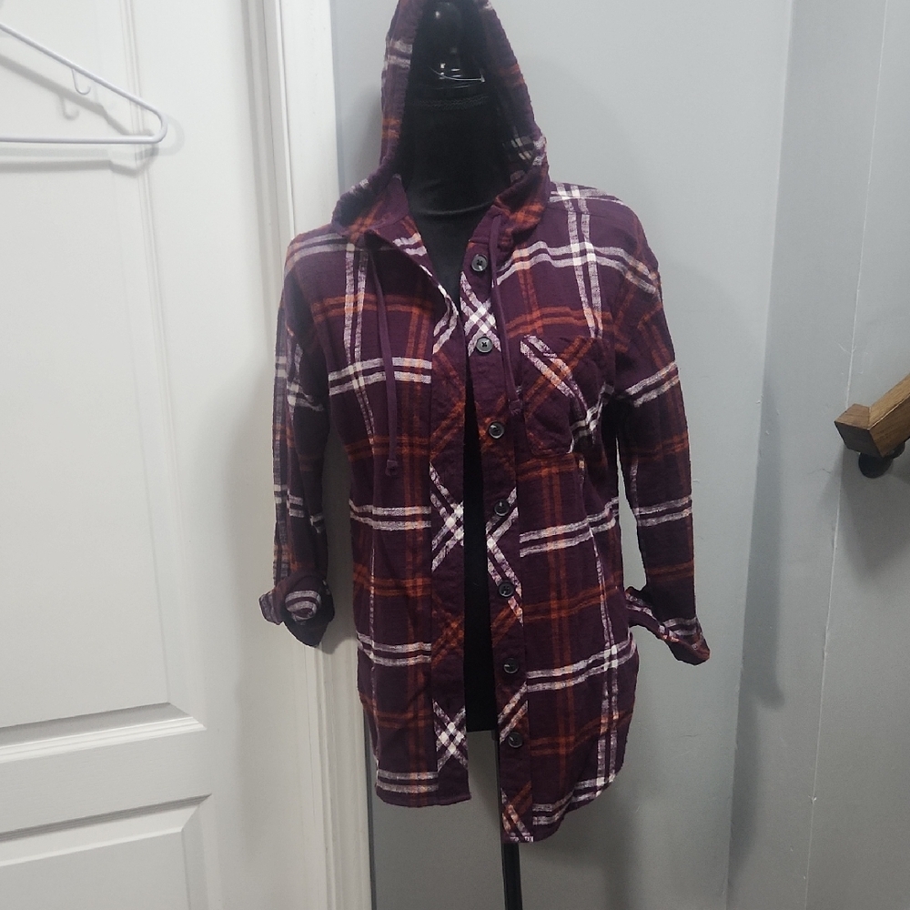 Plaid Hooded Women's Shirt New Without Tags Never Worn